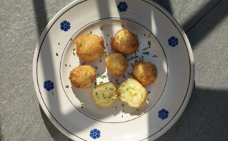 Potatisbollar med ost