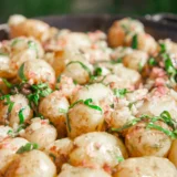 Färskpotatis med ramslök