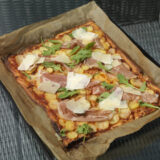 Potatispizza med parmaskinka